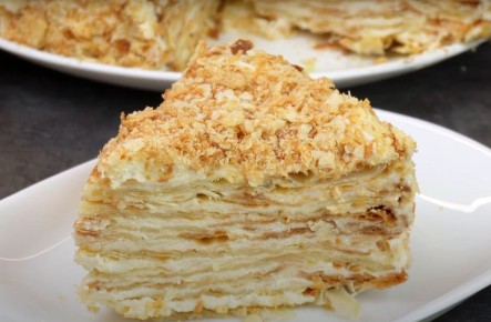 Торт Наполеон, который завоюет вашу любовь с первого укуса