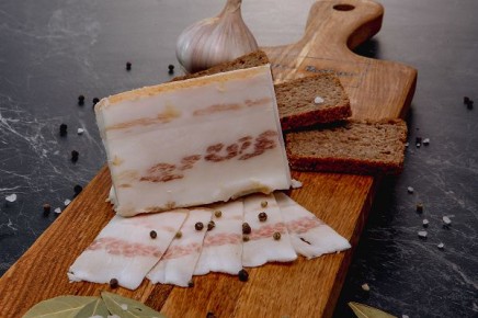 Мифы о свалом: почему умеренность в потреблении сала может быть полезной для повседневного рациона