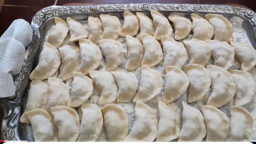 Вареники с интересной начинкой: готовим с любовью