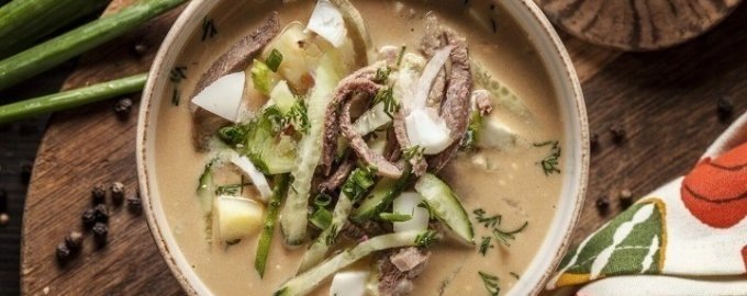 Мясная окрошка: вкус с горчичным акцентом