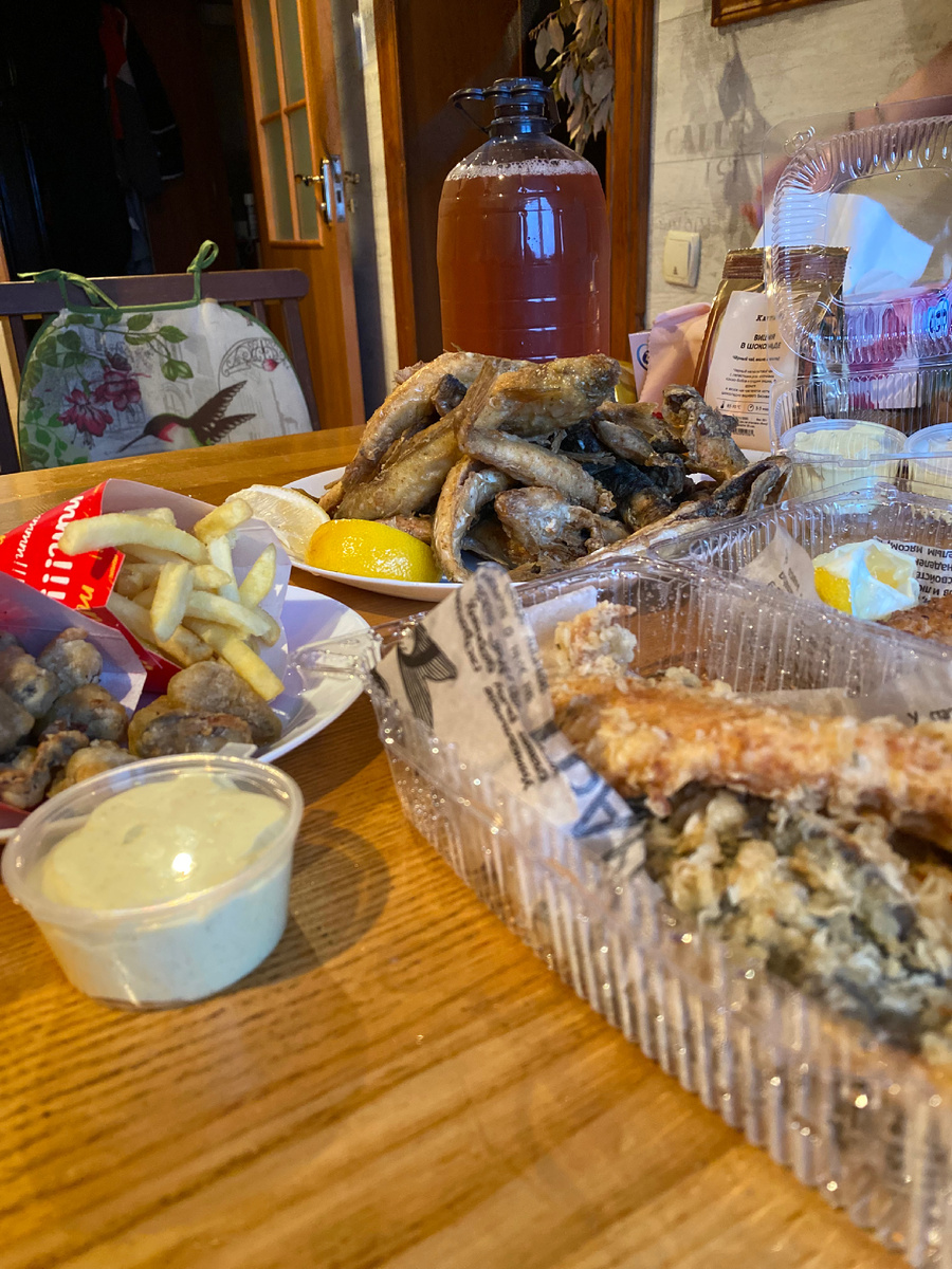 Необычный фастфуд: можно ли полакомиться морем без вреда для фигуры?