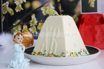 Нежная пасха: как приготовить старинный монастырский деликатес из творога