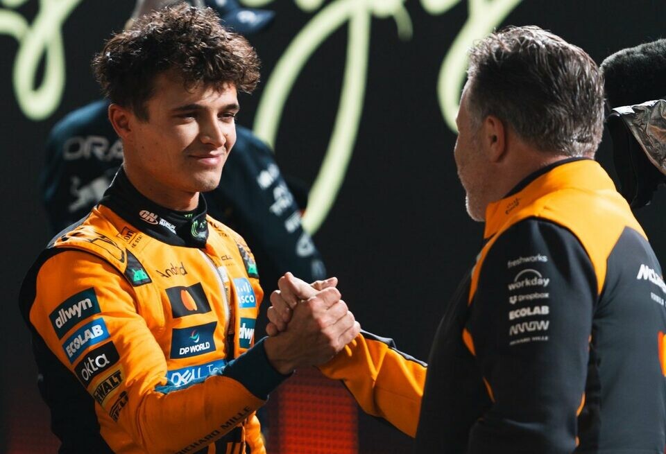 McLaren принес извинения Норрису и Пиастри после неожиданной дисквалификации