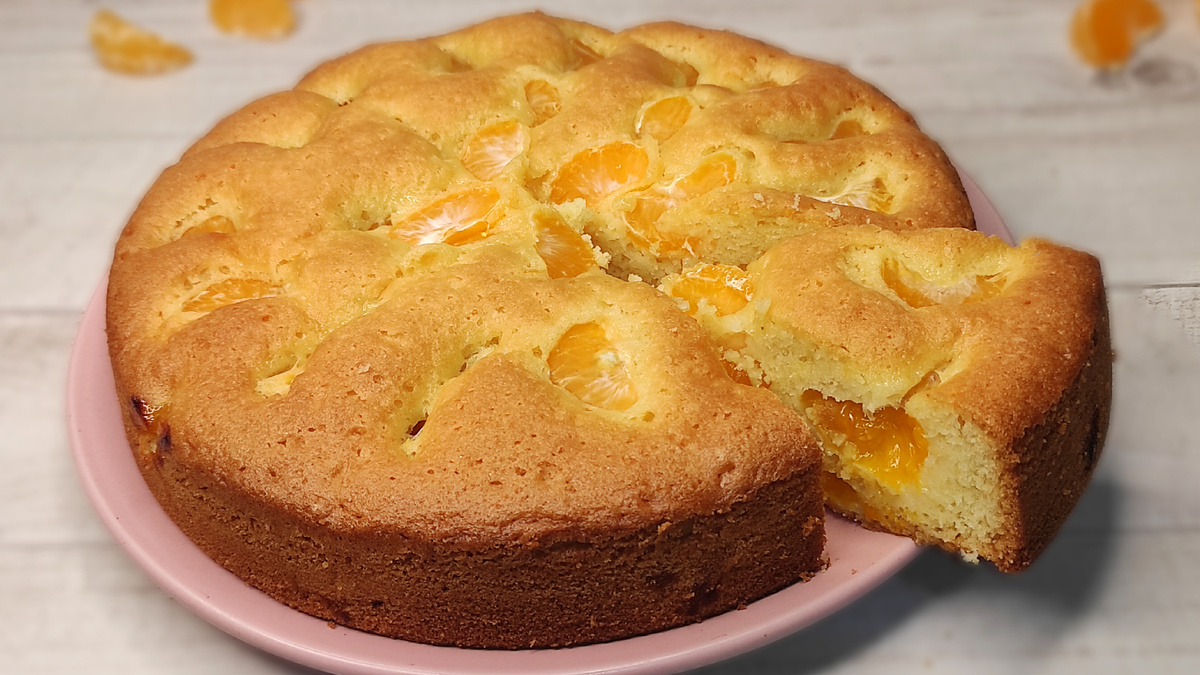 Нежный пирог с мандаринами