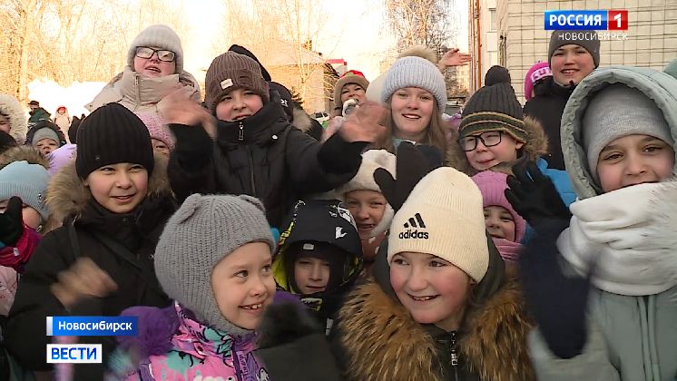 Новосибирск встретил весну с весельем на Масленице