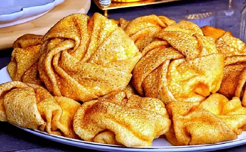 Блины-мешочки: необычные начинкы для вашего стола