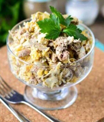 Салат с куриной печенью и сыром: восхитительное сочетание вкусов