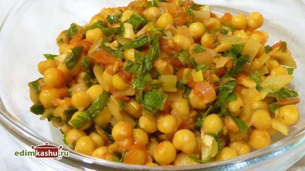 Вкусный и здоровый нут с овощами: простой рецепт для веганов и не только