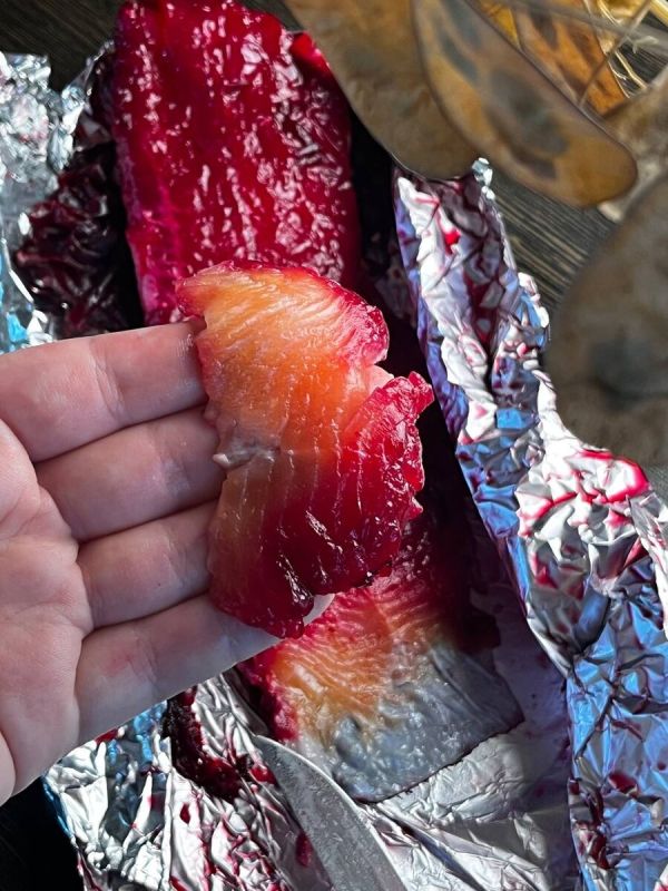 Как легко и вкусно засолить красную рыбу в домашних условиях