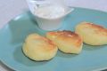 Сырники по-новому: нежный вкус с вареной сгущенкой